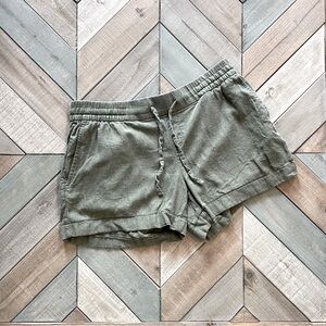 Old Navy linen blend draw string shorts